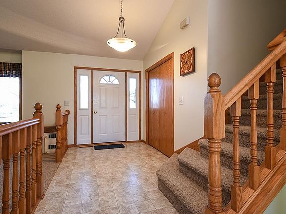 2nd image of 3755 Sunbury Alcove