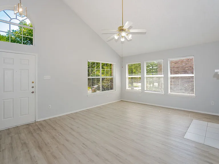 2802 Granite Ave — Photo 17