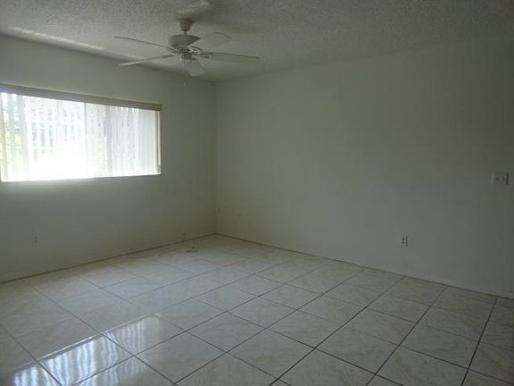 2nd image of 3690 N 56th Ave APT 923