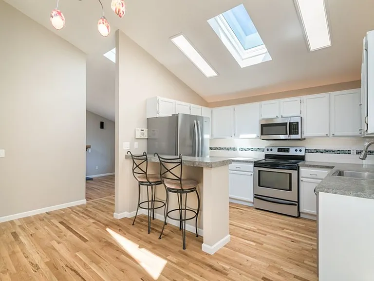 4804 SW Palatine St — Photo 11