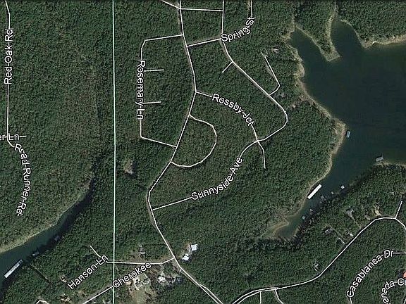 4th image of Grand Isle Dr