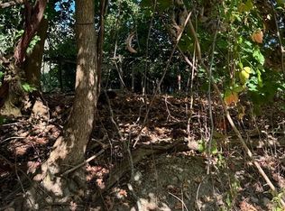 34 Firglade St, Worcester, MA 01602