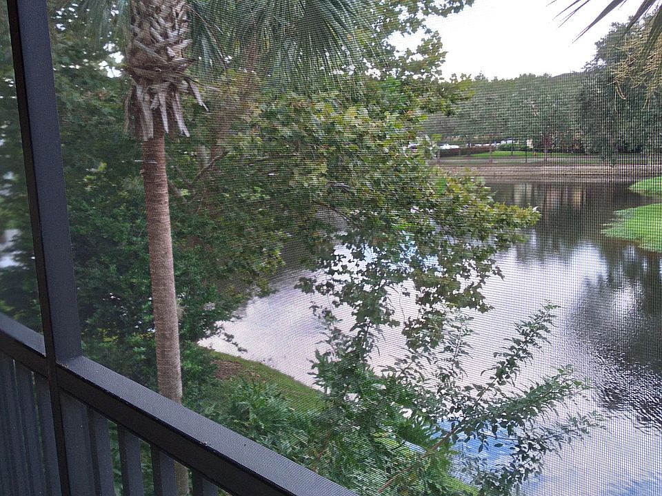 2nd image of 10209 Courtney Palms Blvd