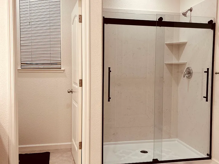 723 Suzanne Dr — Photo 27