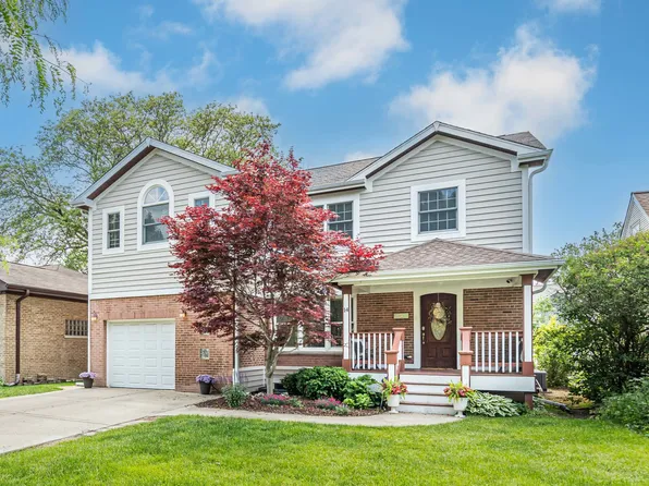 14 S Owen St, Mount Prospect, IL 60056