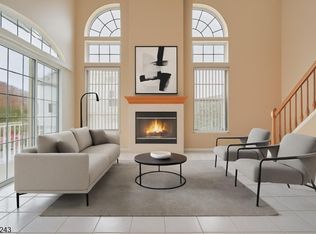 43 Hancock Dr, Morristown, NJ 07960
