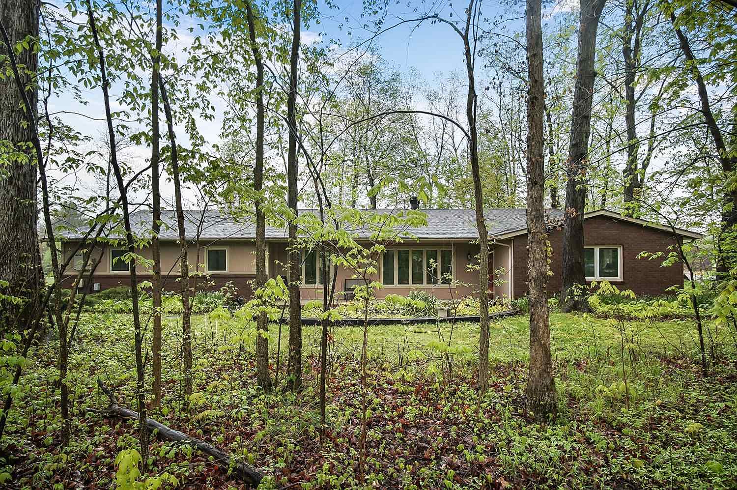 rio★ 2014 Kia Rio with 17x7.5 42 Fifteen52 Chicane and 215/45R17 Toyo