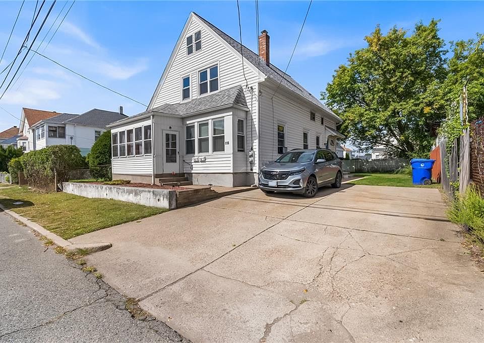 1st image of 116 Webster St