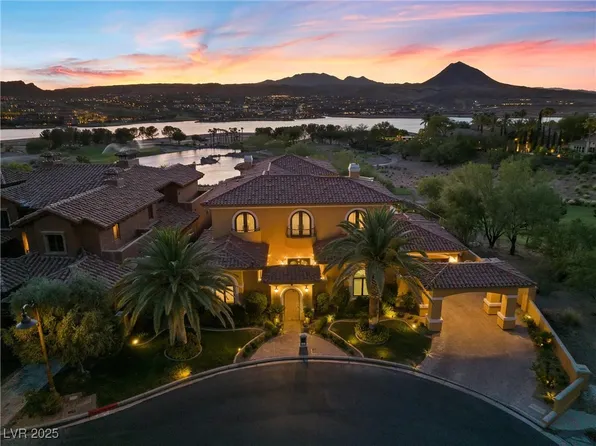 17 Rue Du Rivoli Pl, Henderson, NV 89011