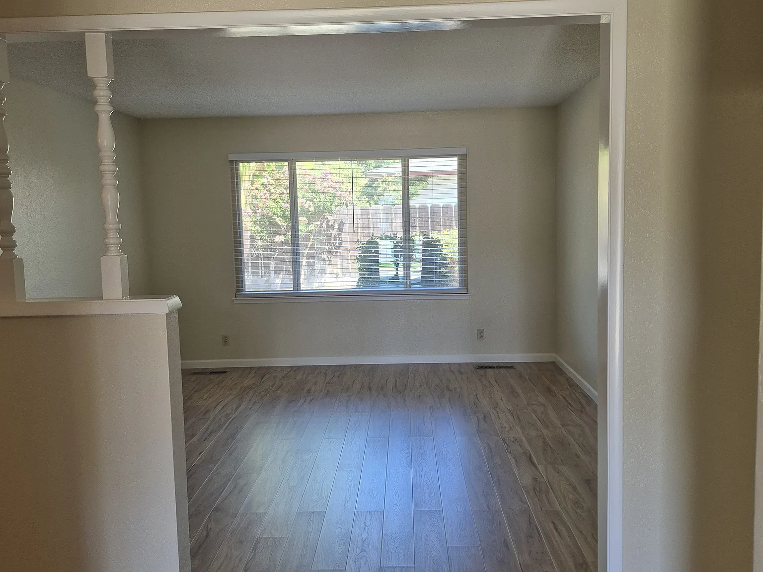 3 bed, 1.5 bath, 1671 sqft, $2,500 — Photo 4