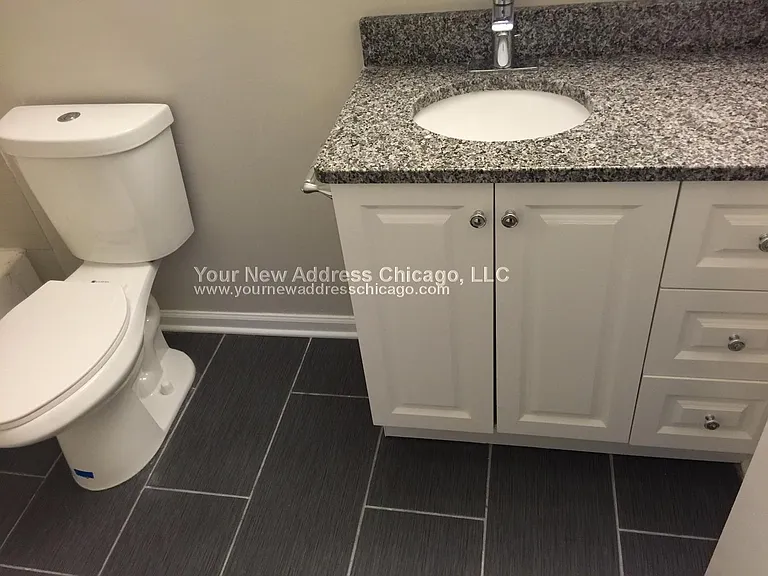5240 N Reserve Ave #2E — Photo 10