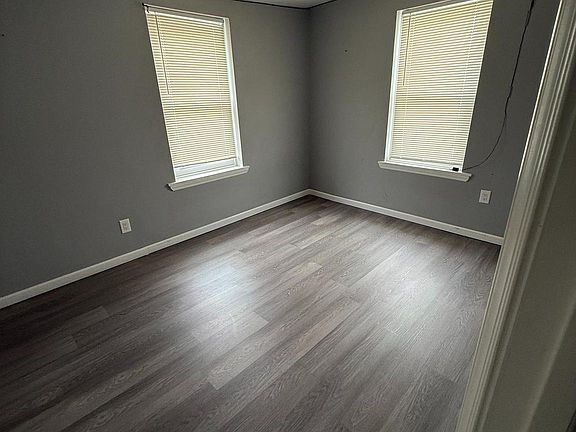5th image of 2628 Coral St