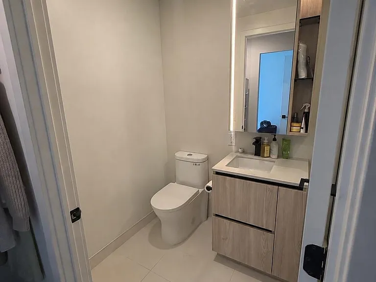 699 Sheppard Ave E #520 — Photo 9
