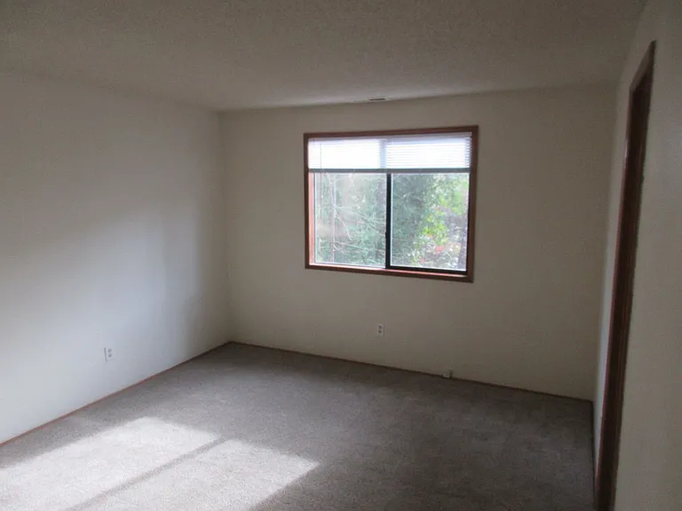 1/2 Off 1st Month's Rent - Two Bedroom w/ Garage — Photo 13