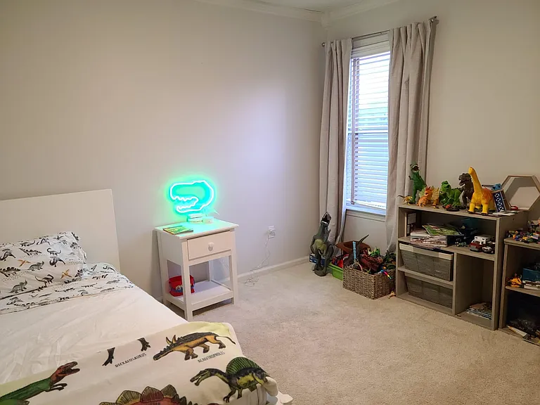 1054 Island Pl E — Photo 10