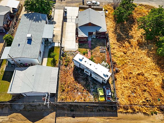 2nd image of 306 Eastern Ave
