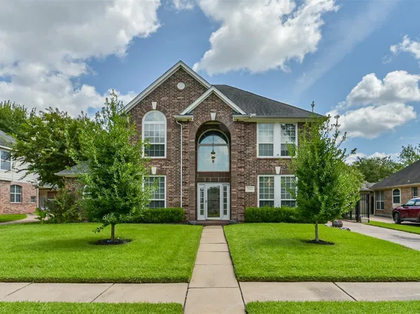 7906 Scenic Canyon Ln, Houston, TX 77095