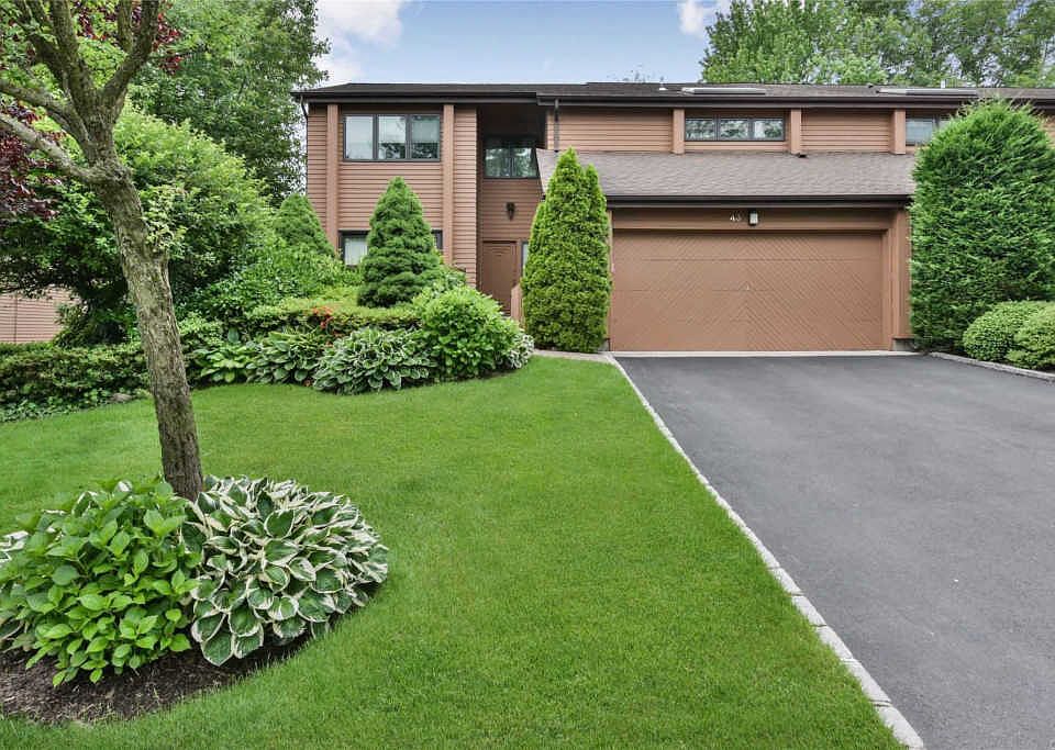 1st image of 43 Yale Dr