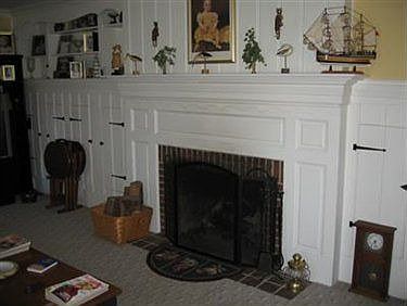 3rd image of 3806 Edgewater Dr
