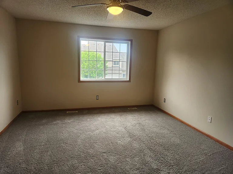 1537 Serenity Ln — Photo 8