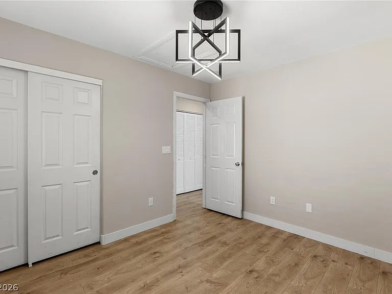 3647 McMurty Ct — Photo 24