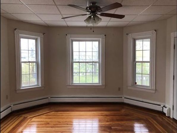 1427 N Main St #2