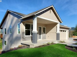 3392 River Heights Dr, Springfield, OR 97477