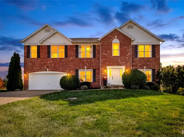 2703 Angle Gate Cir, Dardenne Prairie, MO 63368