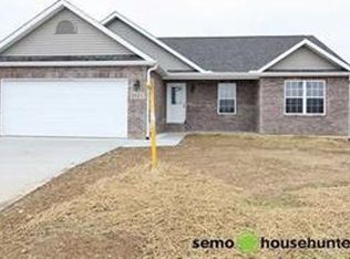 2823 Vista Rdg, Jackson, MO 63755