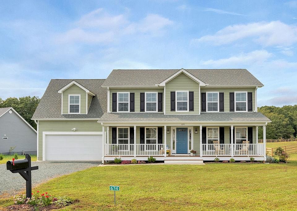 1st image of 674 Rosewood Dr