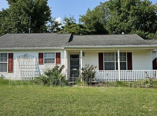 5 Compton Ct, Hampton, VA 23666