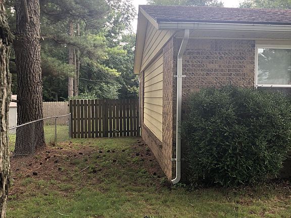 3rd image of 2225 N Woodlark Ln