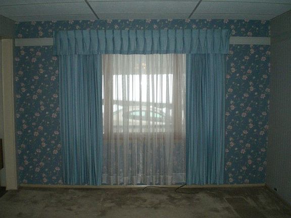 2nd image of 6 Crawford St