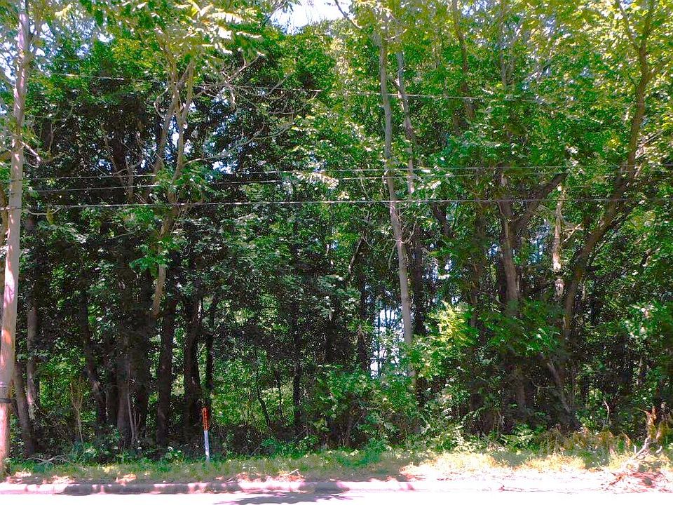 1st image of E Napier Ave