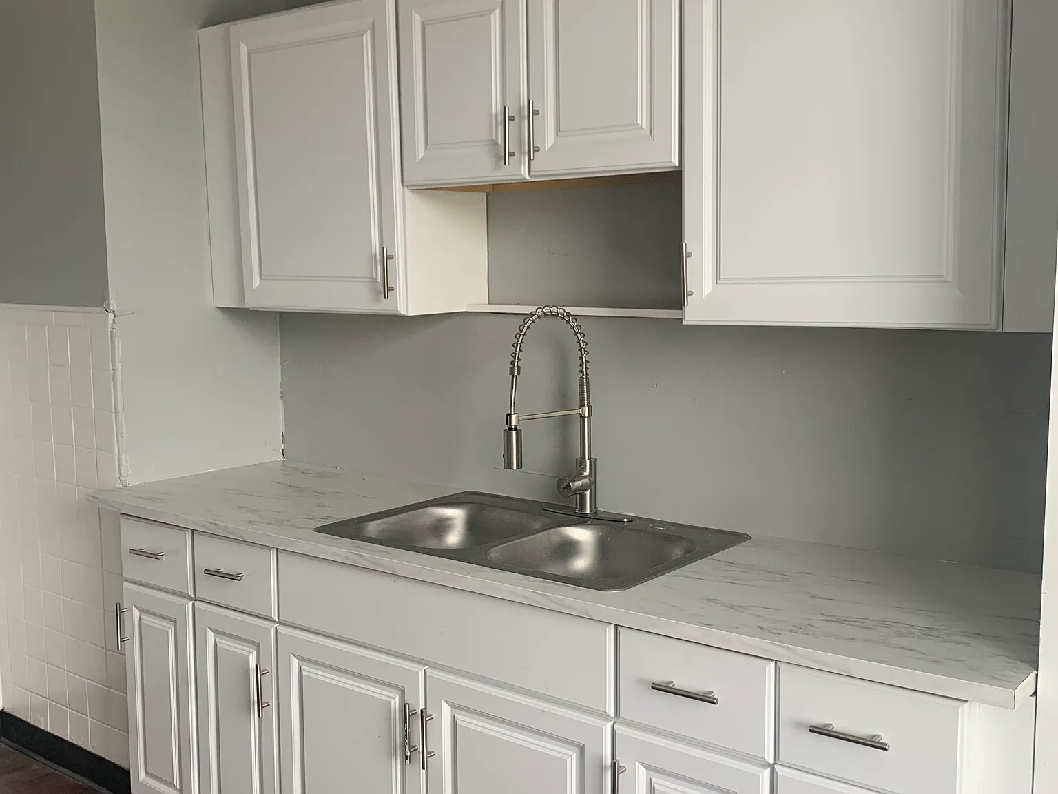 411 McGregor Ave. - Mt. Auburn — Photo 3