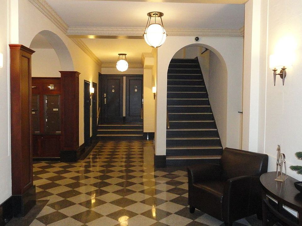 1st image of 30 W 90th St APT 8E