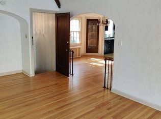 19431 Winslow Rd #UP, Beachwood, OH 44122