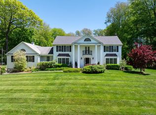 58 Lake Road, Katonah, NY 10536