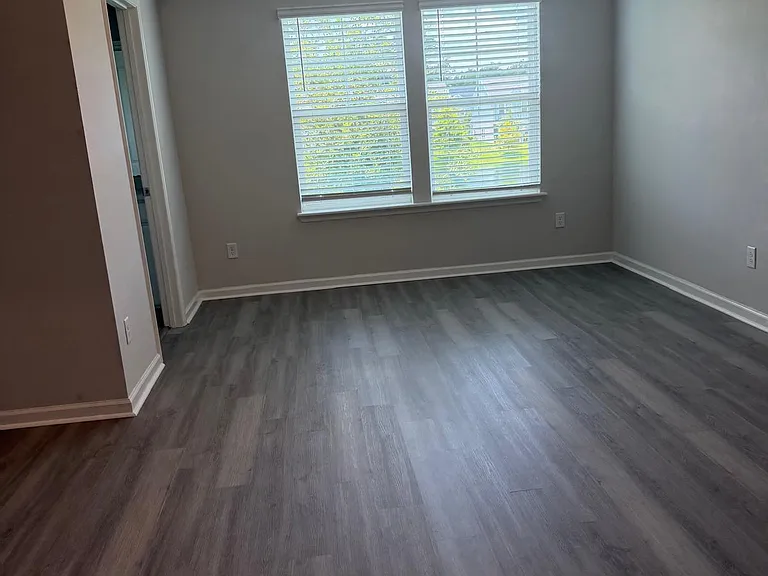 105 Boracay Cir — Photo 29