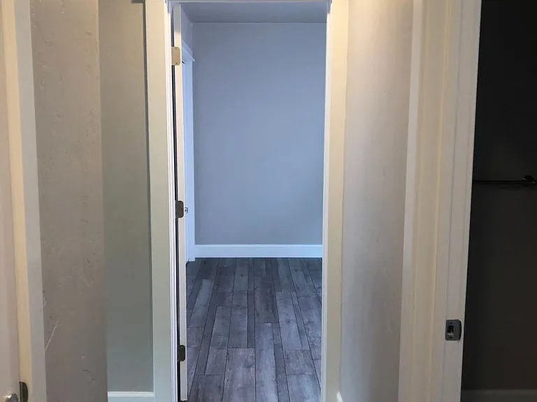 515 Hazel St — Photo 6