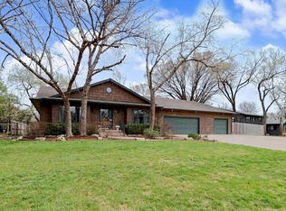 316 N Hampton Rd, Wichita, KS 67206