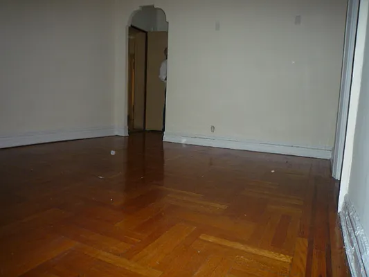 Rented by Kings & Queens | media 9