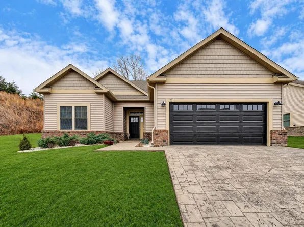 7011 Linn Cove Ct, Roanoke, VA 24018