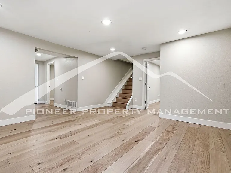 6801 W 32nd Ave — Photo 13