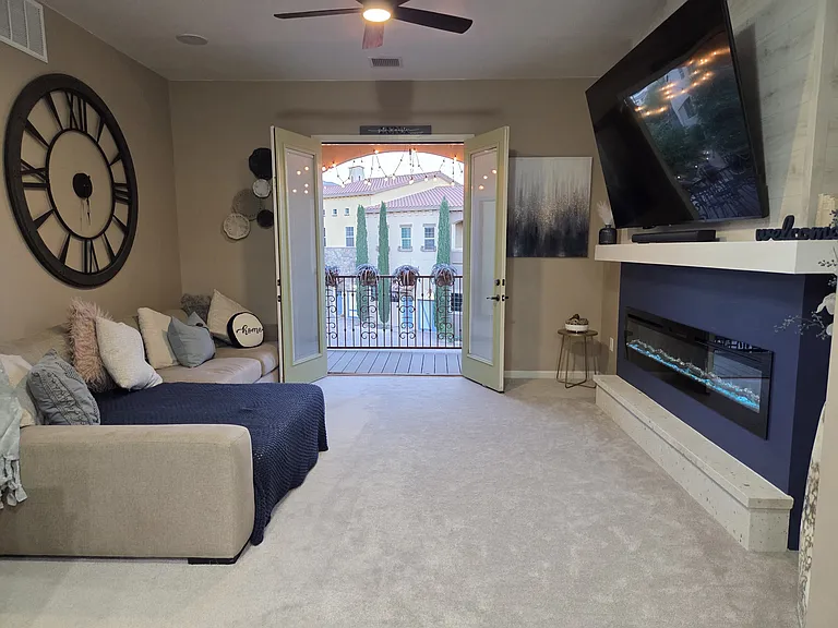 Escondido Dr — Photo 18