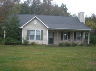 418 Balcombe Rd, Rocky Point, NC 28457