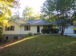 132 Crawford Ct, Toccoa, GA 30577