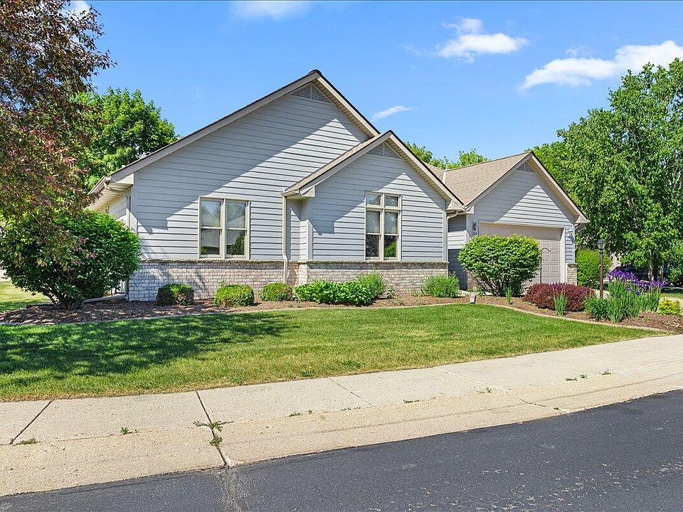 1st image of 1320 West Heights COURT