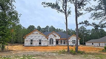 1st image of 7 Longshadow Dr