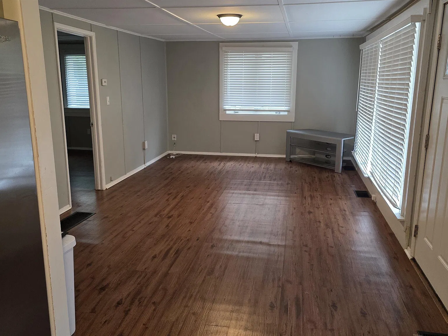 212 S Roosevelt St — Photo 3
